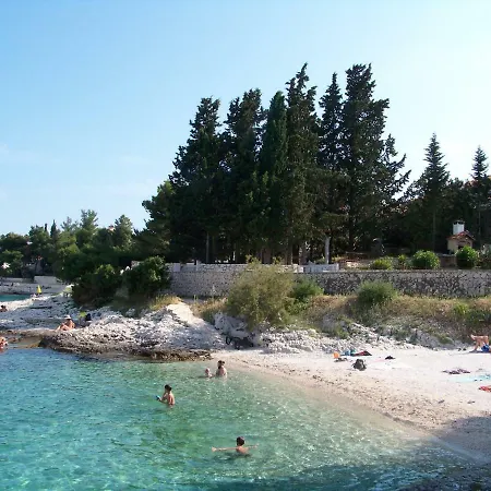 House Juretic - 50 M From The *