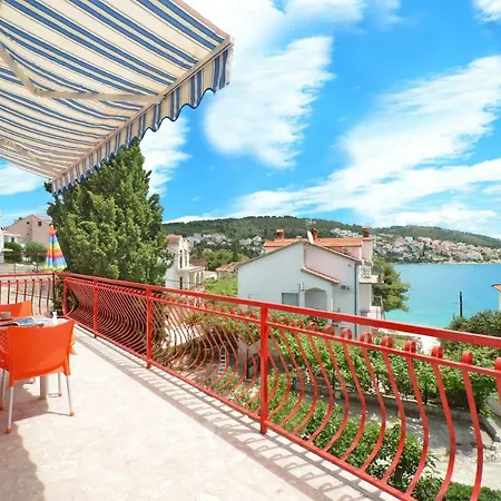 House Juretic - 50 M From The