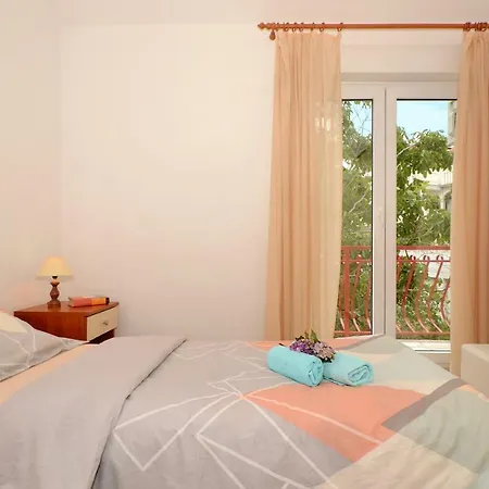 House Juretic - 50 M From The