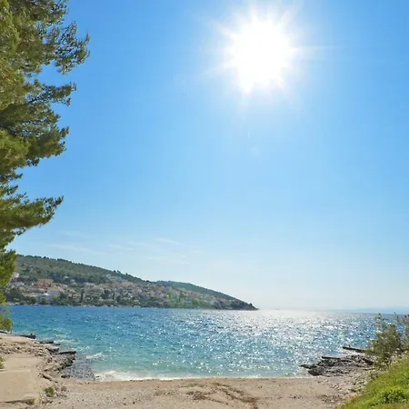 House Juretic - 50 M From The Appartement Trogir