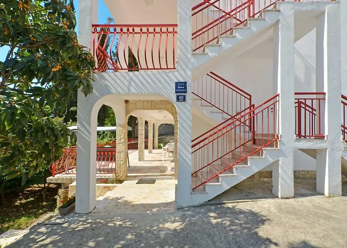 Apartman House Juretic - 50 M From The Trogir