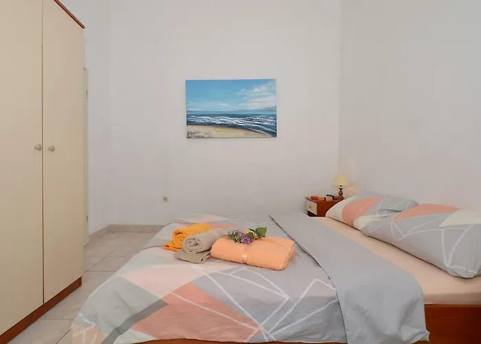 Apartman House Juretic - 50 M From The Trogir