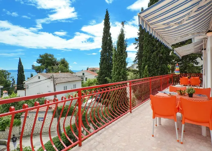 House Juretic - 50 M From The