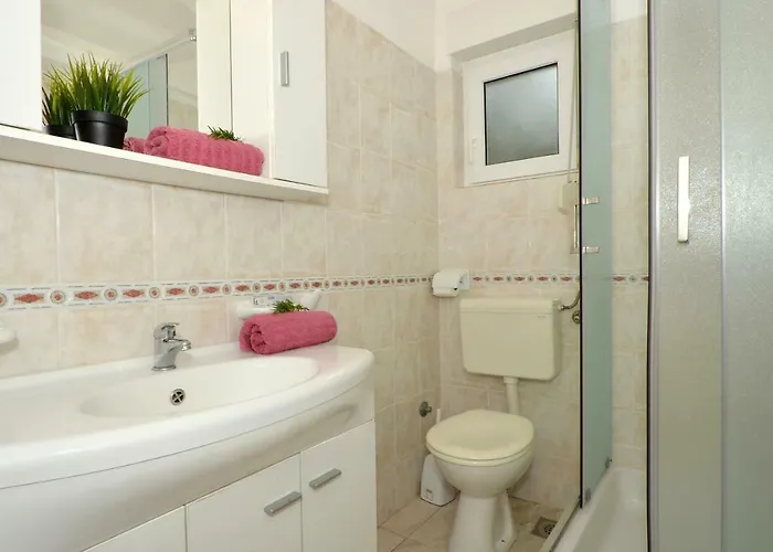 House Juretic - 50 M From The * Trogir
