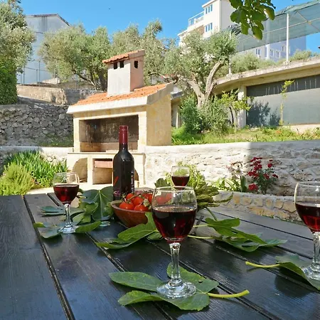 House Juretic - 50 M From The Appartamento