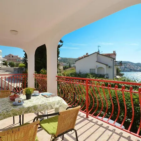 Appartement House Juretic - 50 M From The *