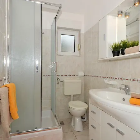 House Juretic - 50 M From The