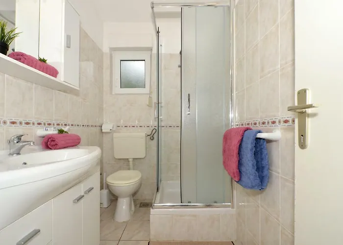 House Juretic - 50 M From The Appartamento