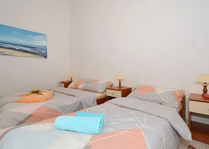 House Juretic - 50 M From The Appartamento Traù