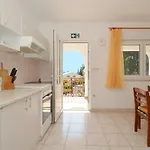 Apartment House Juretic - 50 M From The Trogir