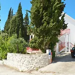 Apartment House Juretic - 50 M From The
