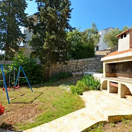 House Juretic - 50 M From The Apartment Trogir